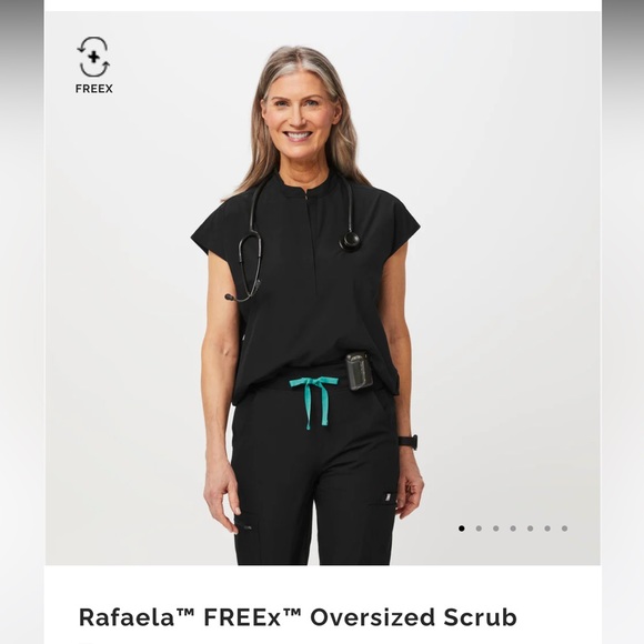 Figs Rafaela Scrub Top - Picture 1 of 5
